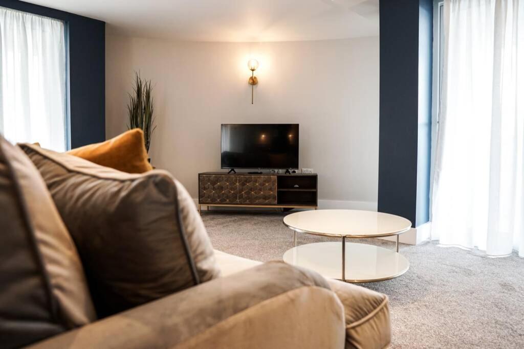 Beautiful 3 Bedroom Apartment By The Sea 뉴키 외부 사진