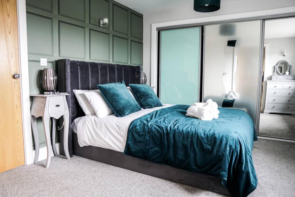 Beautiful 3 Bedroom Apartment By The Sea 뉴키 외부 사진