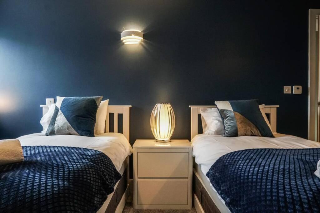 Beautiful 3 Bedroom Apartment By The Sea 뉴키 외부 사진