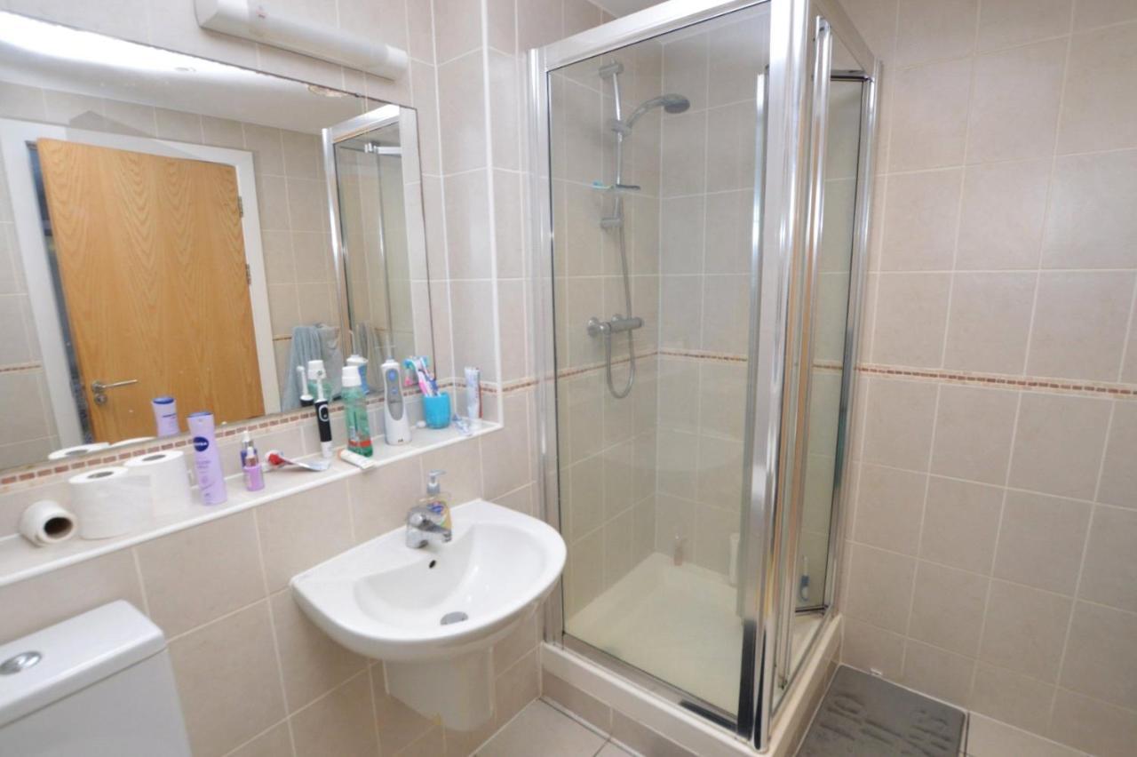 Beautiful 3 Bedroom Apartment By The Sea 뉴키 외부 사진